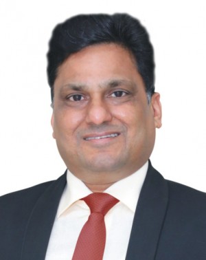 dr. dk aggarwal, president of phd chamber of commerce and industry