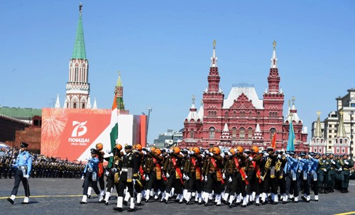 indian tri-service contingent taking part in the victory day parade
