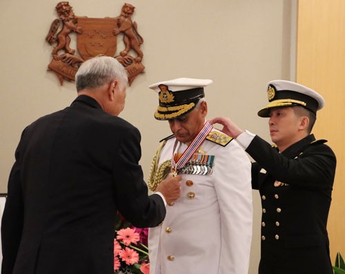 former chief of indian navy honored in singapore