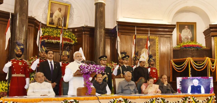 narendra modi addressing at the unveiling ceremony of portrait of the atal bihari vajpayee