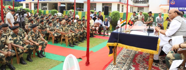 rajnath singh interacting with the bsf officers and jawans