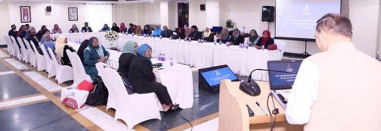 maldivian civil servants trained in india