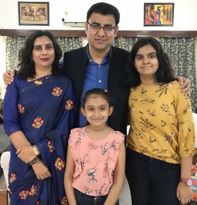these three generations dedicated to hindi blogging!