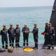 आईएनएस खंडेरी पर रक्षामंत्री की समुद्र यात्रा