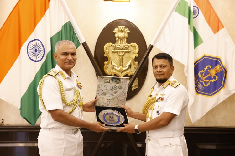india-bangladesh naval chiefs