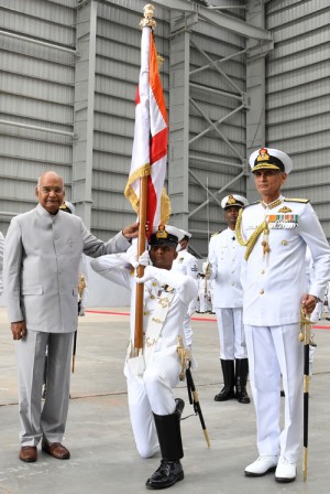 ram nath kovind presenting the colour to the indian naval aviation