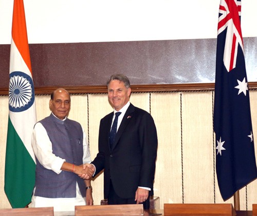 defense ministers of india and australia