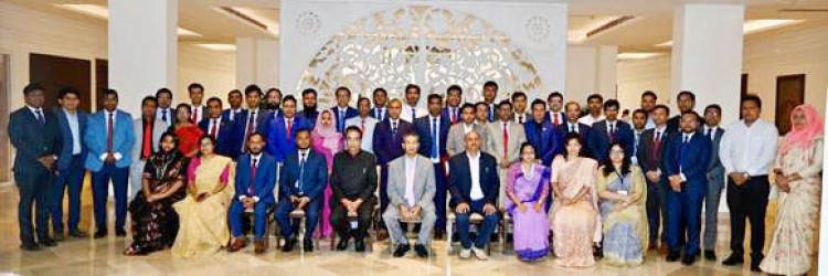 bangladeshi civil servants complete training in india