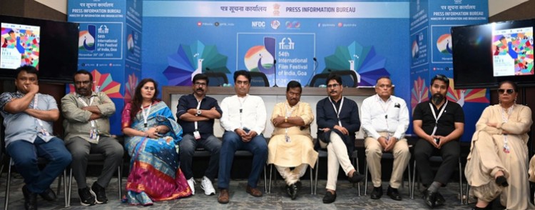 jury of indian panorama feature films included in iffi