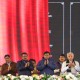 दिल्ली में उपहारों के साथ मोदी का चुनाव प्रचार
