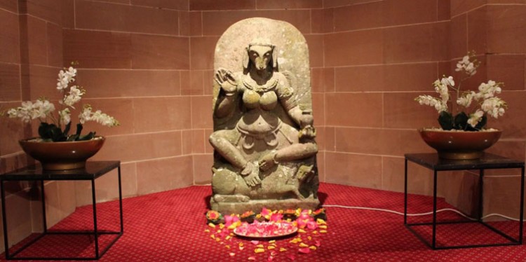 return home of the statue of yogini from london