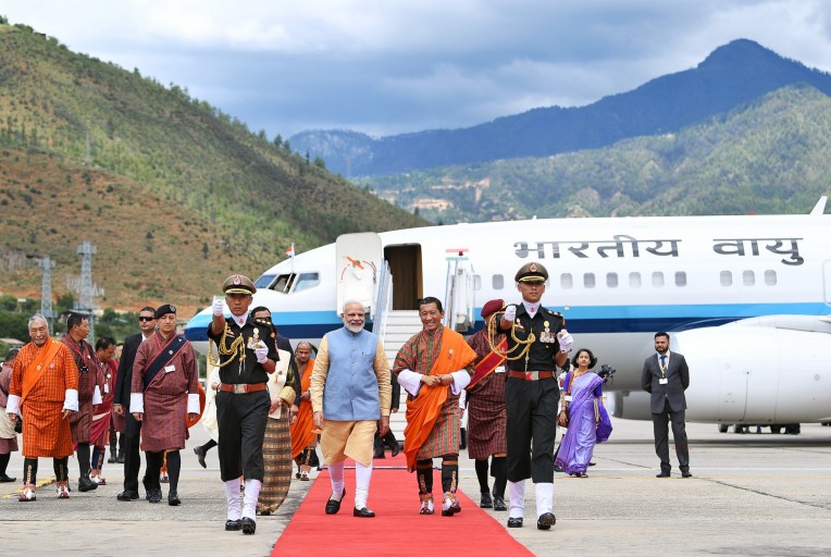 भूटान में प्रधानमंत्री की भव्य अगवानी