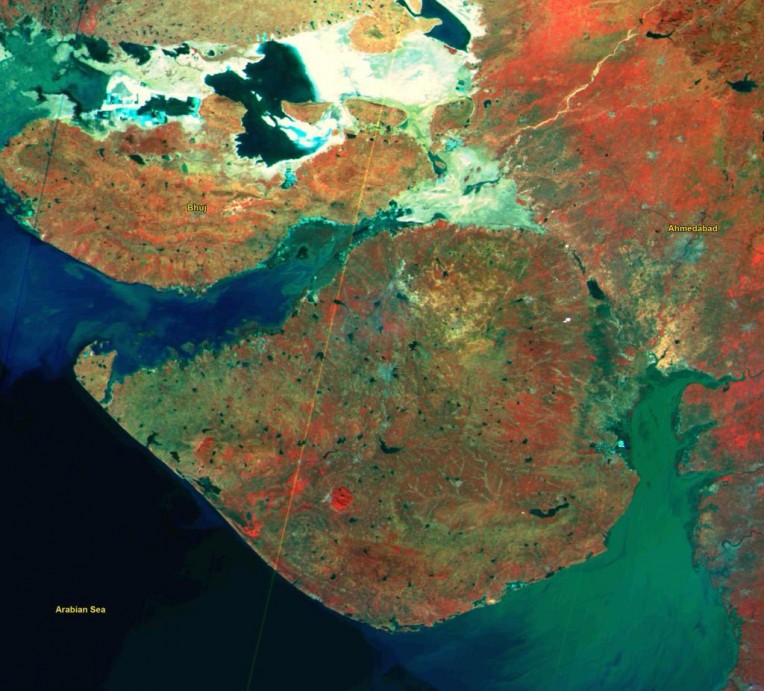 ईओएस-06 उपग्रह की लुभावनी तस्वीरें