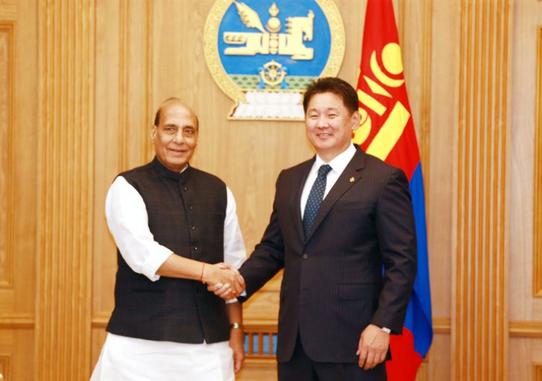 मंगोलिया के प्रधानमंत्री से मुलाकात
