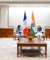 फ्रांस की रक्षामंत्री नरेंद्र मोदी से मिलीं