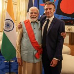 प्रधानमंत्री नरेंद्र मोदी फ्रांस में सम्मानित