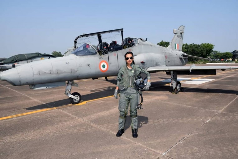 महिला लड़ाकू पायलट मोहना सिंह