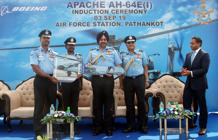 भारतीय वायुसेना में शामिल हुआ अपाचे