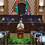 मालदीव की संसद में मोदी